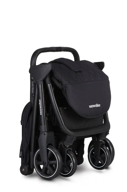 Easywalker-Jackey-Kompaktowy-samoskladajacy-sie-wozek-spacerowy-z-torba-transportowa-Shadow-Black-7019_9.jpg