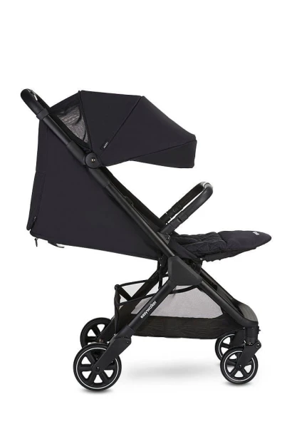 Easywalker-Jackey-Kompaktowy-samoskladajacy-sie-wozek-spacerowy-z-torba-transportowa-Shadow-Black-7019_8.jpg