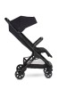 Easywalker-Jackey-Kompaktowy-samoskladajacy-sie-wozek-spacerowy-z-torba-transportowa-Shadow-Black-7019_7.jpg