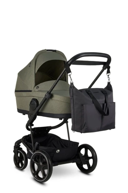 Easywalker-Torba-do-wozka-z-przewijakiem-i-organizerem-Jet-Black-uniwersalna-7589_8.jpg