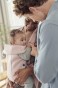 pol_pl_BABYBJORN-MINI-3D-Jersey-nosidelko-Jasny-roz-30841_14.jpg