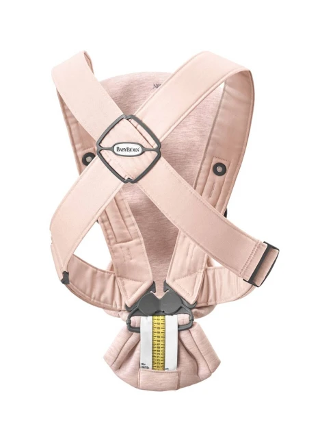 pol_pl_BABYBJORN-MINI-3D-Jersey-nosidelko-Jasny-roz-30841_13.jpg