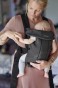 pol_pl_BABYBJORN-MINI-3D-Jersey-nosidelko-Szaroczarny-7824_10.jpg