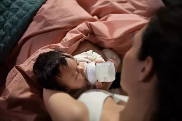 avent butelka 900_1c.webp