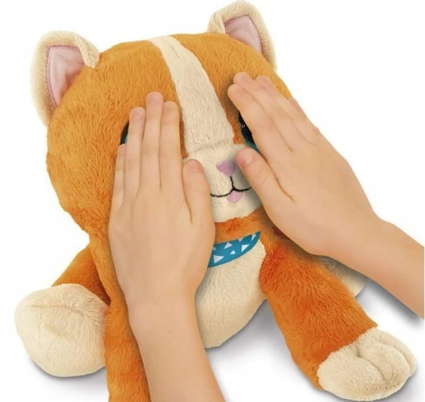 PLUSZOWA-MASKOTKA-INTERAKTYWNA-KOTEK-A-KUKU-18m-EAN-GTIN-8058664141784.jpg