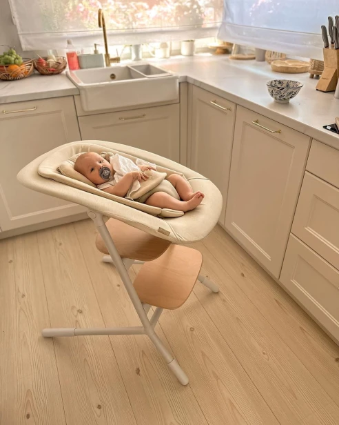 Krzesełko-Leżaczek-Cybex-Lemo-4w1-Pearl-Pink-10