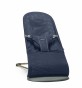 pol_pl_BABYBJORN-lezaczek-BLISS-MESH-Granatowy-3772_4.jpg