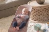 pol_pl_BABYBJORN-lezaczek-BLISS-MESH-Ciemny-Roz-9876_4.jpg