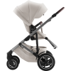 09_SMILE_5Z_SoftTaupe_CalmGrey_BrownHandle_01_RWF _2024_72dpi_2000x2000.png