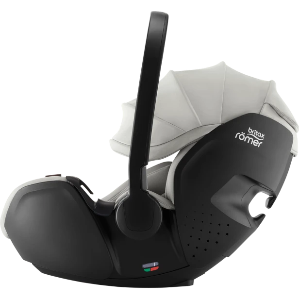 02_BABY-SAFE_PRO_LinenGrey_01_2025_72dpi_2000x2000px.png