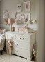 pol_pl_Ines-elegant-white-komoda-4-szufladowa-482_6.jpg