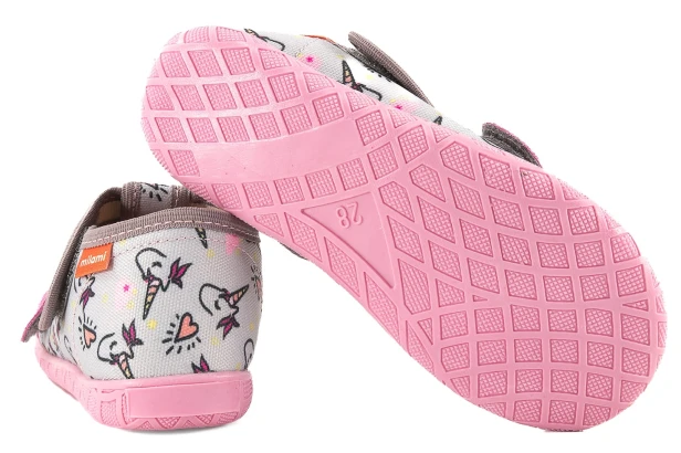 milami-118-br-29-barefoot-sandaly-tekstylne-domowe-dziewczece-kapcie-papcie-rzep (1).jpg