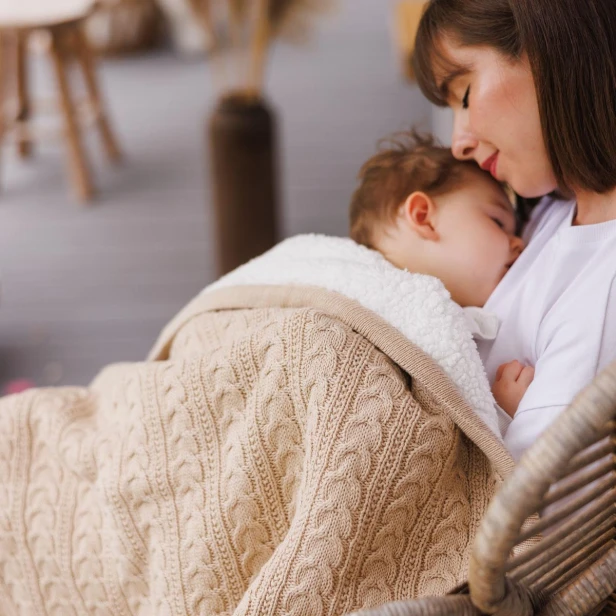 1657_cotton blanket with fleecing lining_3.jpg