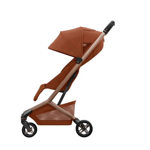 Maxi-Cosi-lekka-spacerowka-Fame-Cabin-Copper-Terra.webp
