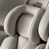 05_Detail_SWIVEL-GROW_MAX_AIR_SoftTaupe_Newborninsert_2026_300dpi.jpg.png